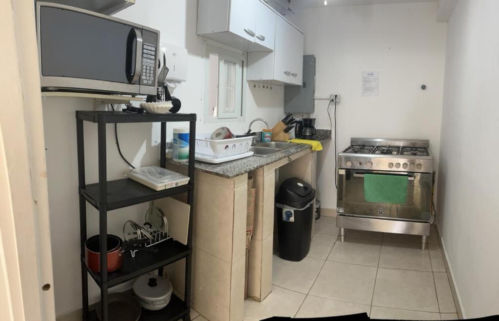 Hostal Familiar Carmencita 파나마시티 외부 사진